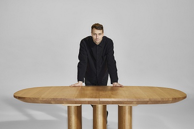 KAPLAN 1934 the TRIA table designed by Vaclav Mlynar photo by Filip Beranek portrait 2